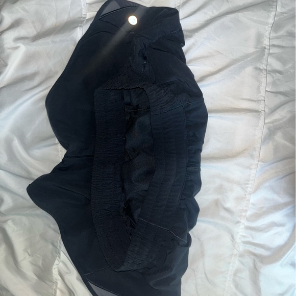 Lululemon Hotty Hot Shorts 4” - Picture 3 of 4